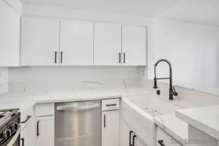 Photo #6: 230005233 Listing