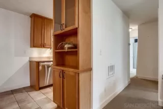 Photo #6: 230005243 Listing