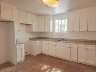 Photo #4: 230005244 Listing