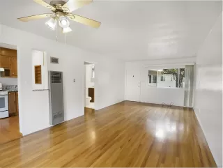 Photo #1: 230005286 Listing