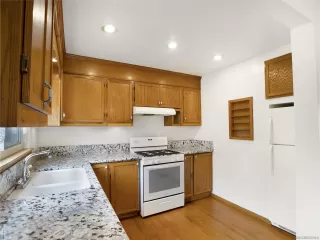 Photo #3: 230005286 Listing