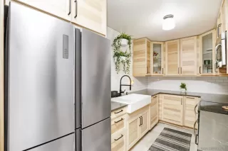 Photo #5: 230005322 Listing 