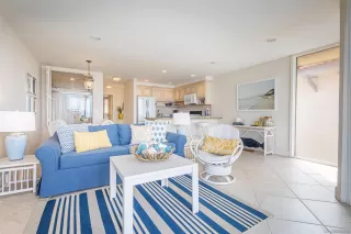 Photo #4: 230005326 Listing