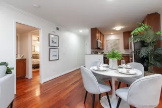 Photo #6: 230005353 Listing