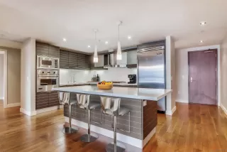 Photo #5: 230005360 Listing