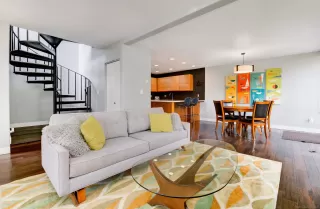 Photo #4: 230005369 Listing