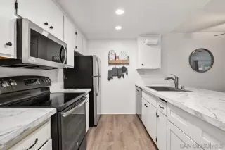 Photo #2: 230005374 Listing 