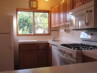 Photo #3: 230005378 Listing