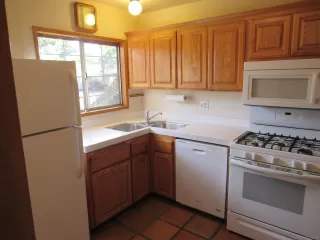 Photo #4: 230005378 Listing