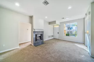 Photo #1: 230005392 Listing