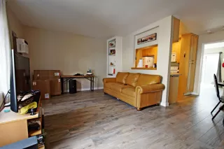 Photo #2: 230005417 Listing