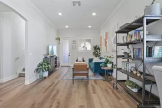 More Details about MLS # 230005448 : 806 ADA STREET UNIT #6