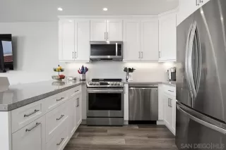 Photo #4: 230005461 Listing