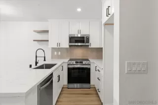 Photo #2: 230005462 Listing