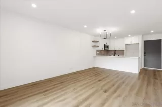 Photo #4: 230005462 Listing