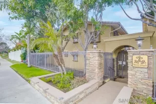 Photo #2: 230005479 Listing