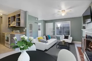 Photo #3: 230005491 Listing