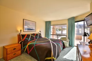 Photo #6: 230005496 Listing