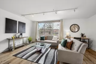 Photo #2: 230005503 Listing