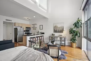 Photo #3: 230005505 Listing