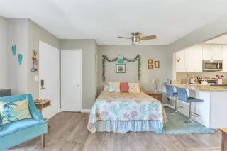 Photo #5: 230005537 Listing