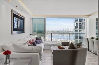 Photo #6: 230005555 Listing