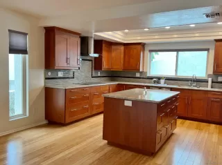 Photo #3: 230005605 Listing