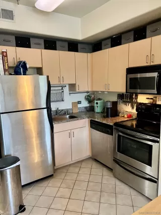 Photo #2: 230005606 Listing