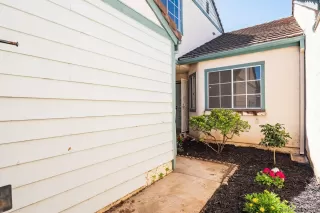 Photo #1: 230005610 Listing 