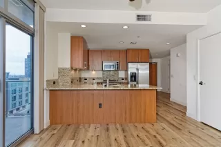 Photo #3: 230005655 Listing