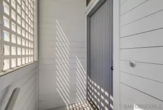 Photo #2: 230005699 Listing 