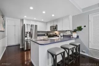 Photo #4: 230005736 Listing