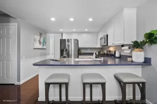 Photo #5: 230005736 Listing