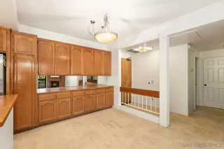 Photo #3: 230005766 Listing