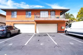 Photo #3: 230005807 Listing
