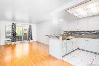 Photo #3: 230005831 Listing