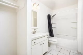 Photo #6: 230005831 Listing