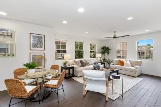 Photo #6: 230005904 Listing