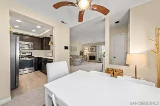 Photo #5: 230005915 Listing