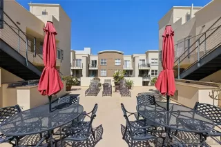 Photo #4: 230005958 Listing