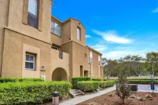 Photo #3: 230005959 Listing