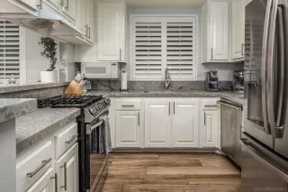 Photo #3: 230006001 Listing