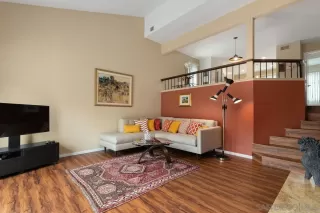 Photo #2: 230006030 Listing