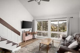 Photo #1: 230006040 Listing