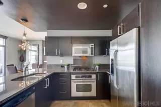 Photo #5: 230006062 Listing