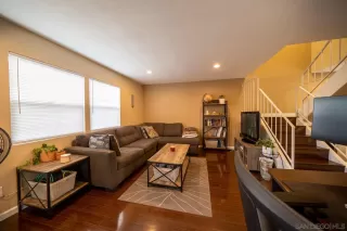 Photo #3: 230006112 Listing