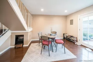 Photo #5: 230006112 Listing