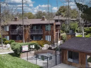 Photo #4: 230006128 Listing