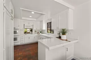 Photo #5: 230006156 Listing 