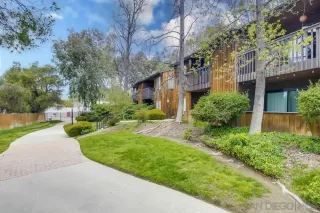 Photo #5: 230006159 Listing